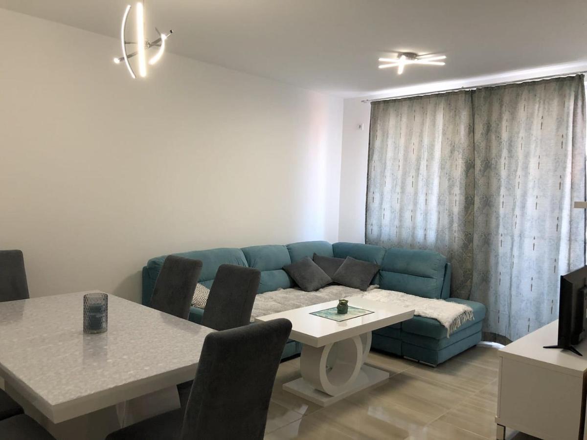 Apartman Sims Bijeljina Kültér fotó