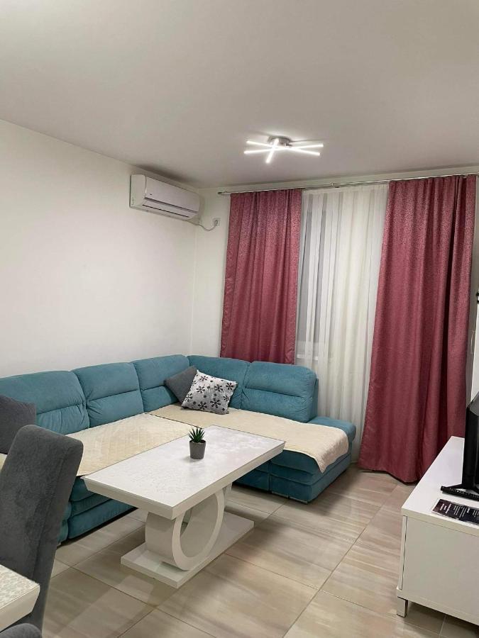 Apartman Sims Bijeljina Kültér fotó