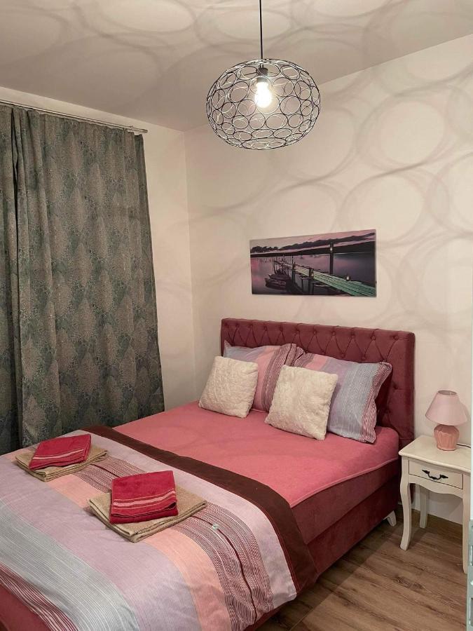 Apartman Sims Bijeljina Kültér fotó